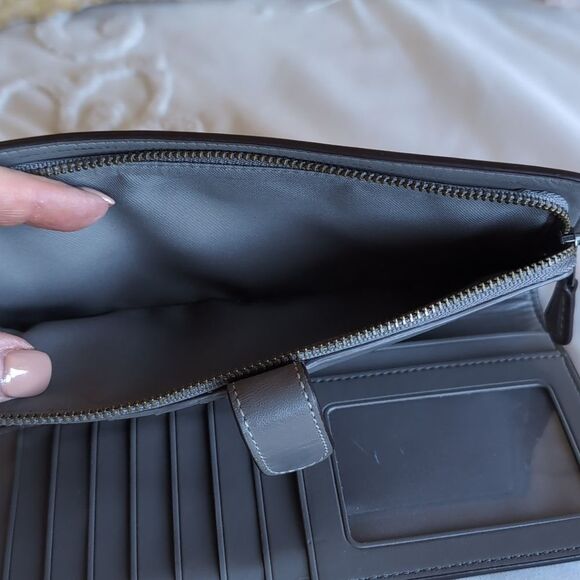 COACH SKINNY WALLET🩶 Gray And Gunmetal - Picture 11 of 16